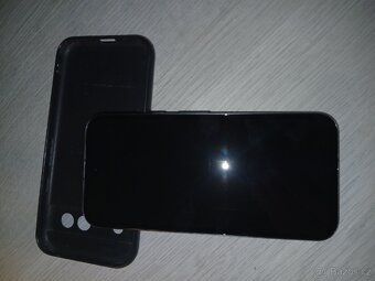 Google pixel 8a - 4