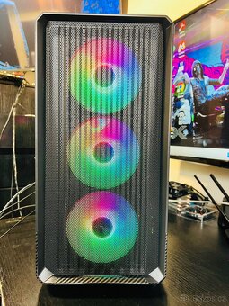 Herní pc Ryzen 5, 16GB DDR4, m.2 1TB SSD, RX 470 4GB Win 11 - 4