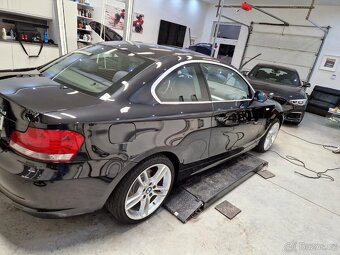 BMW řada 1 coupe 123d biturbo - 4