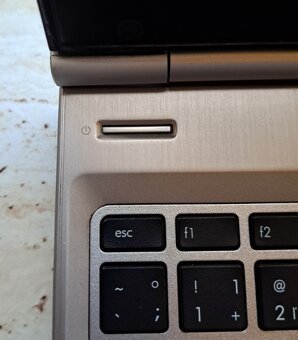 HP EliteBook 8570p/ Core i7 / 8 GB / SSD 240GB/ WIN 11 PRO - 4