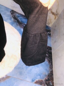 cernykabat# spolecensky# naples# doacka #polodlouhy - 4