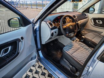 Škoda Roomster 1,4 16V 63 kW - 4