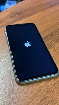 iPhone 11 64GB - 4