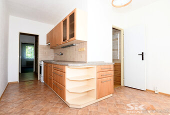 Pronájem bytu 3+1 se zasklenou lodžií, 80 m2 - 4