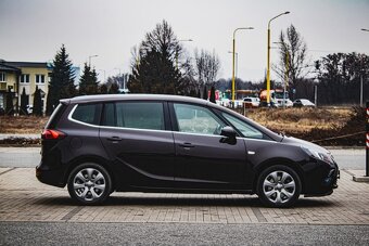 Opel Zafira Tourer 2.0 CDTi ECOTEC 165k Cosmo - 4