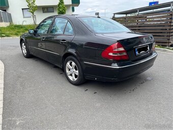 Prodám Mercedes W211 E220CDI Avangarde rok 2005 - 4