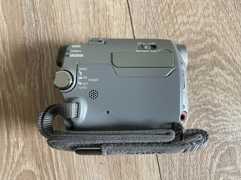 MiniDV kamera Sony HC16E - 4