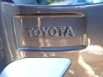 5x114,3 17" original Toyota alu kola - 4