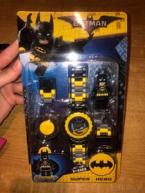 Unikátní digitální hodinky s Lego postavičkou - 4