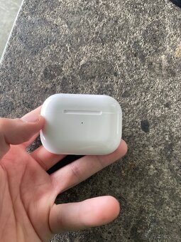 AirPods pro 1.gen - 4