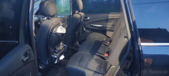 Ford S-MAX - 4