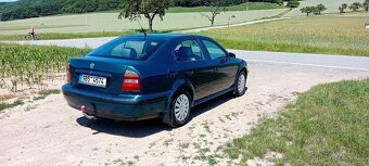 Škoda Octavia 1.6 74kw benzín - 4