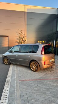 Renault Espace 7 míst 2011 - 4