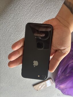 Iphone 8 64 gb - 4