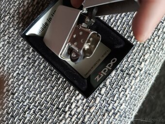 Zippo - 4