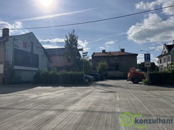 Investiční nemovitost v centru Mariánských Hor, 278 m² - Ost - 4