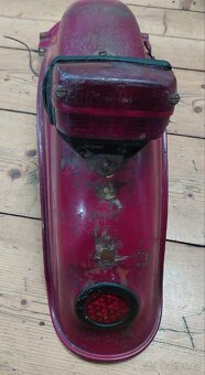 Zadní blatník originální ČZ 250/475 Sport, 19“ - 4