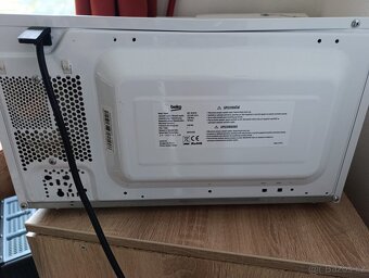 Mikrovlnná trouba Beko MOC 20100 W - 700W - 4