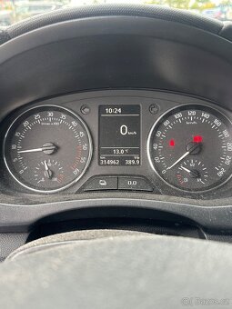 Škoda Fabia 2 1.6tdi facelift po servisu - 4
