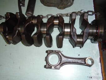 BMW 318is M42 kliková hřídel, písty M44, jednotky - 4