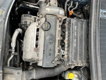 Skoda fabia 2  1,4. 16v - 4