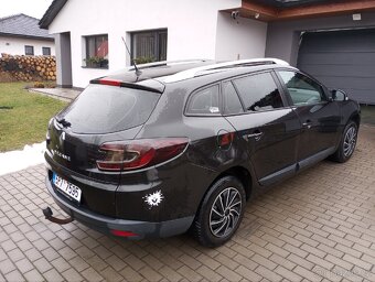 Renault Megane III grandtour - 4