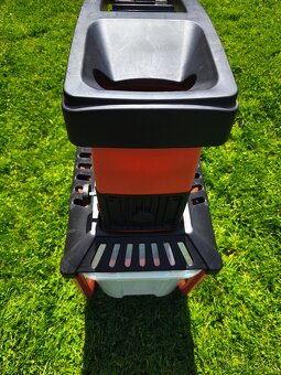 Štěpkovač větví - 4