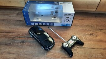 RC auto 1:24 Bentley Continental - černé. - 4