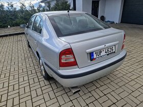 Škoda Octavia 1.8t 4x4 liftback - 4