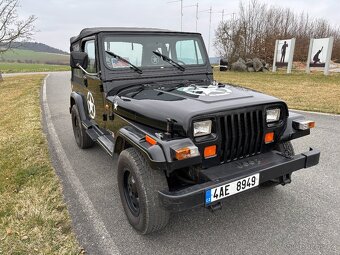 Jeep Wrangler 2,5l, benzin, manual, 1993, pěkný - 4