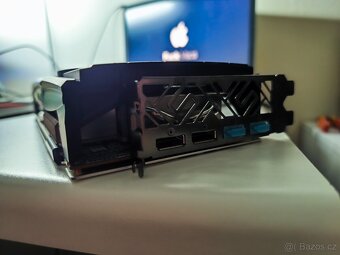 Sapphire Radeon RX 5700XT Nitro+ (8 GB) - 4