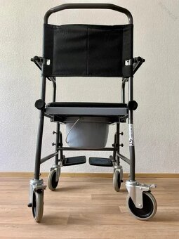 Toaletní židle – gramofon na kolečkách - 4