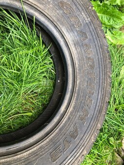 Pneu 235/75r15 - 4