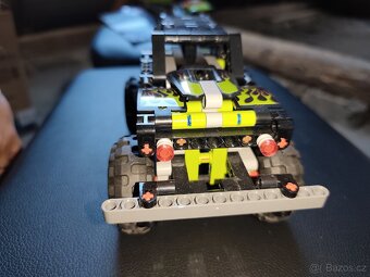 LEGO Technic 42118 Monster Jam Grave Digger - 4