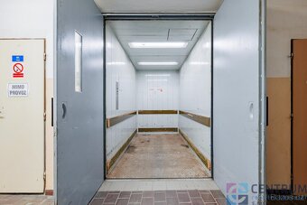 Nabízíme k pronájmu kombinované komerční prostory, ul. Přepe - 4