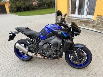 Yamaha MT10 - 4