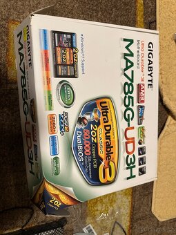 Základní deska Gigabyte MA785G-UD3H - 4