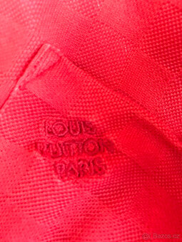 Exkluzivní polotričko LOUIS VUITTON Damier Red, velikost L - 4