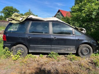 Volkswagen Sharan (na náhradní díly) - 4