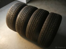 Zimní pneu Nokian 235/60R17 - 4