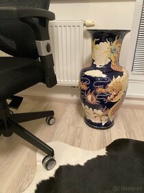 Čínská váza velká s motivem draků 66 cm výška - 4