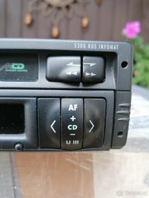 Autorádio grundig 5300 RSD - 4