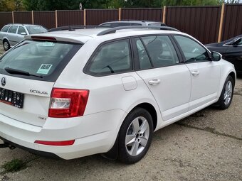 ŠKODA OCTAVIA COM 4x4 III 1,6 TDi,77 KW,NAVIG,ESP,KLIMA,ČR. - 4