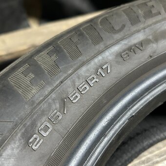 Letní pneu 205/55 R17 91V GoodYear 3xjako nové 1x5mmmm - 4