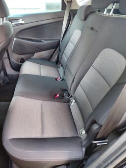 HYUNDAI TUCSON 1,6 CRDi TOP STAV - 4