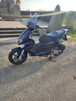 Gilera Runner 125 ST - 4