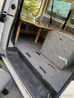 Spací vestavba T5 - 4