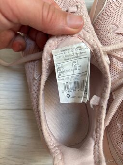 Dívčí tenisky z Decathlonu, vel. 35 - 4