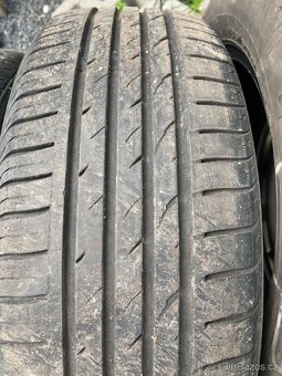 Letní pneu 185/60/R15 Nexen - 4