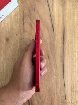 iPhone 13, 128GB RED - 4